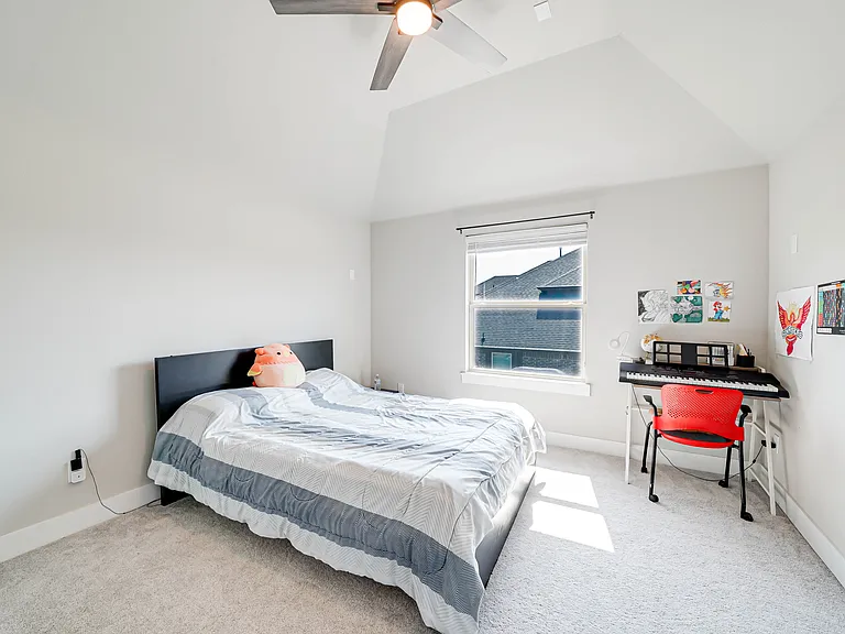 727 Stearman Ln — Photo 21