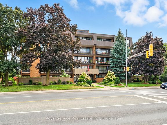 2nd image of 337 Simcoe St N #101
