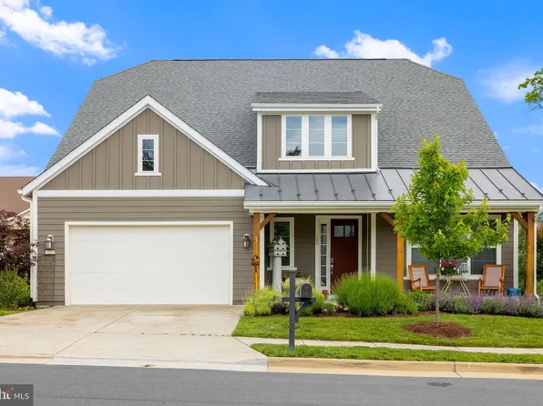 125 Towhee Dr, Lake Frederick, VA 22630