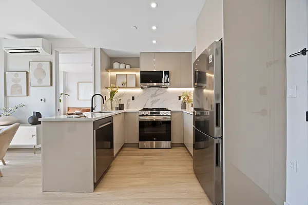 Rented by Highline Residential | media 4