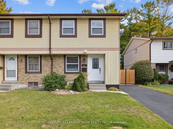 317 Homestead Dr, Oshawa, ON L1J 6V2