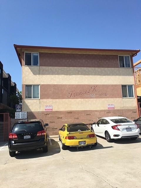 1st image of 4118 Louisiana St #1/2