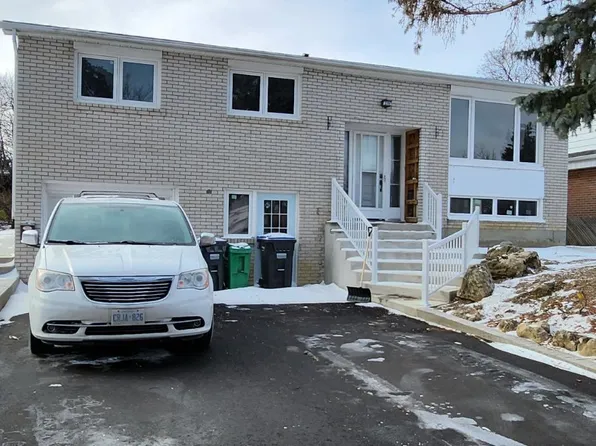 219 McMurchy Ave S, Brampton, ON L6Y 1Z2