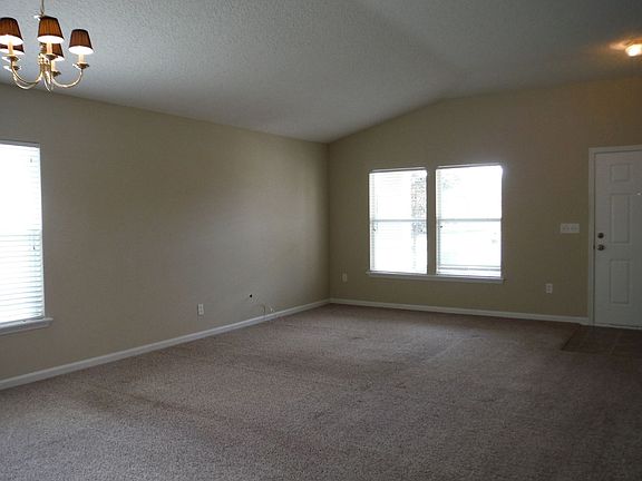 3rd image of 1550 Dunns Lake Dr E