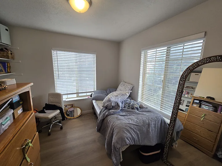583 N University Ave #214 — Photo 18