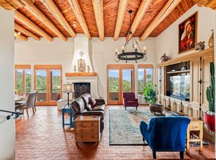 17 Alteza, Santa Fe, NM 87508