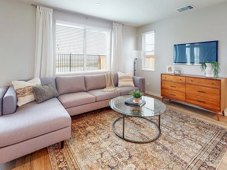 1582 Abundance Way — Photo 9