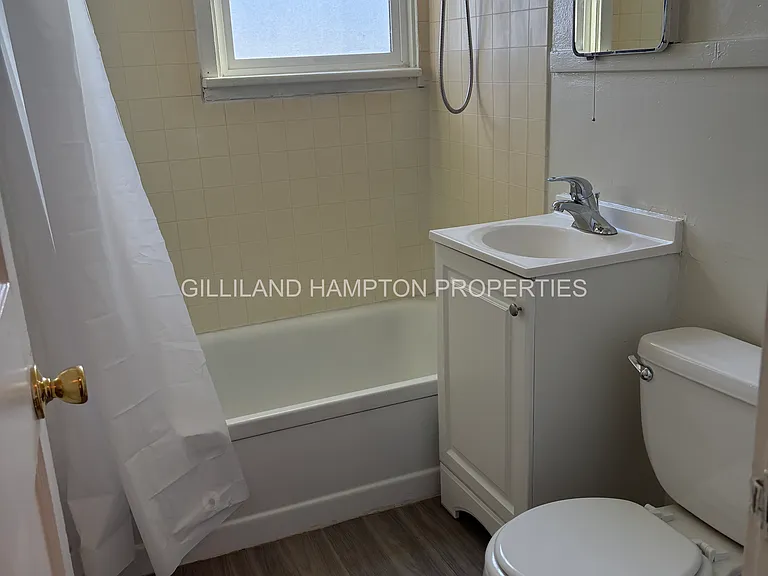 318 NW 15th St #318 — Photo 25