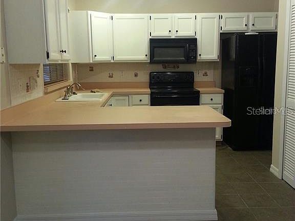 5th image of 1637 Cypress Woods Cir
