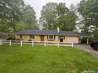 55 Metacomet Road, Plainville, CT 06062