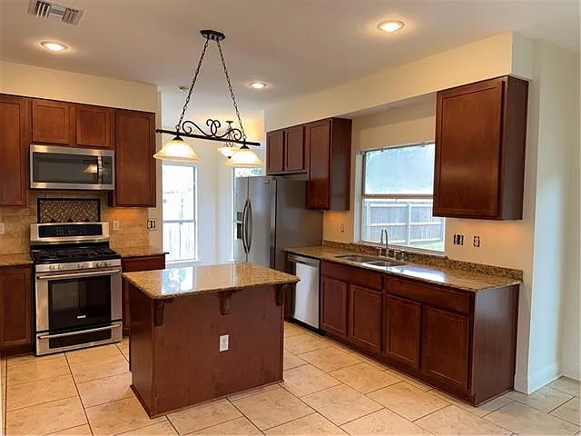 385 Sioux Dr — Photo 12