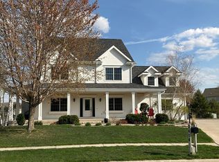 3414 Honeysuckle Rd, Ames, IA 50014