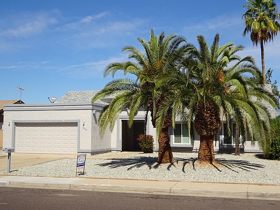3rd image of 3302 W Campo Bello Dr