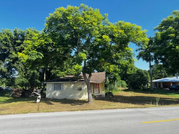 2351 E Main Street, Pahokee, FL 33476