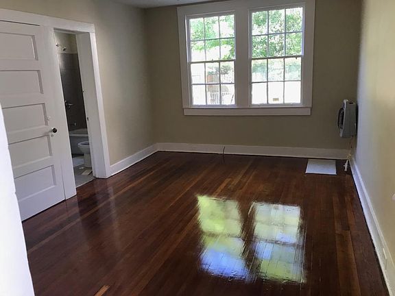 3rd image of 1710 S Carrollton Ave APT H