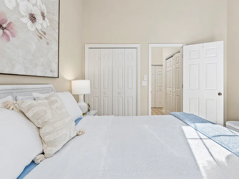 6309 Walton Heath Pl — Photo 20