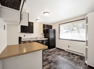 4716 S Warner St APT A, Tacoma, WA 98409