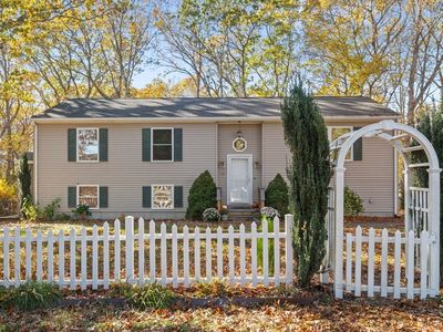11 Martelle St, Acushnet, MA, 02743