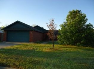 5516 Fitzhugh Ave, Fort Worth, TX 76119