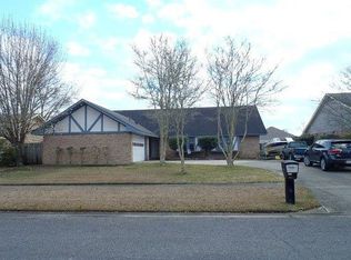 13640 Leighwood Ave, Baton Rouge, LA 70815