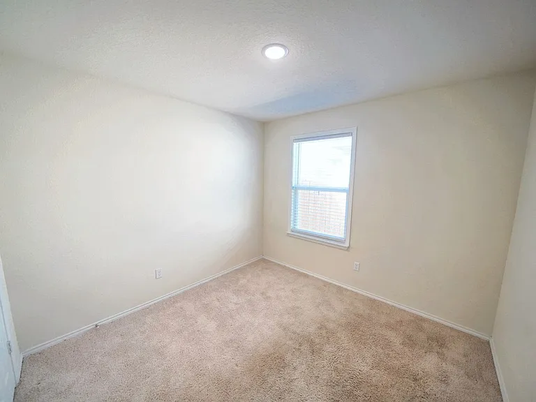 815 Retama Pass — Photo 26