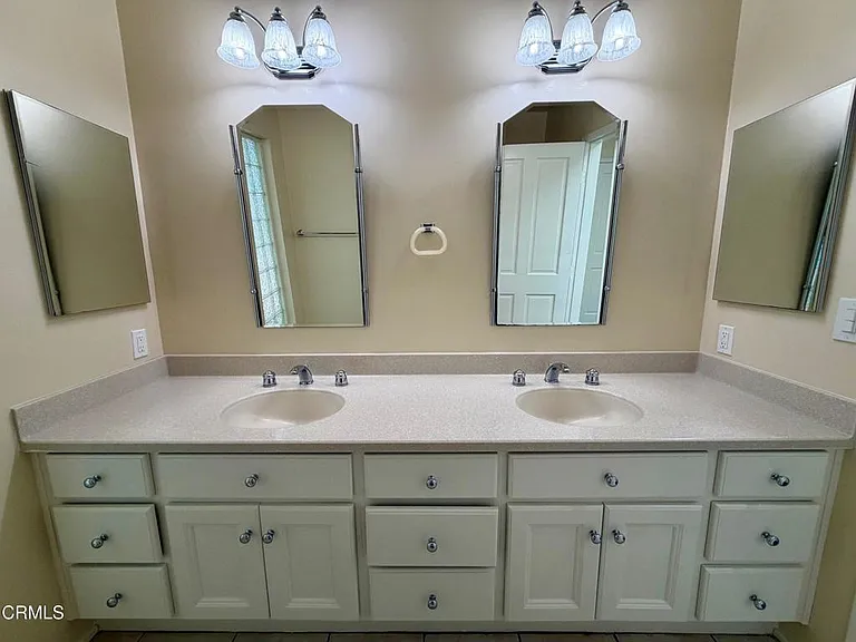3835 Fairmeade Rd — Photo 32