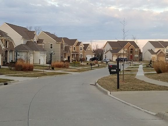 4th image of 20227 Ennis Dr