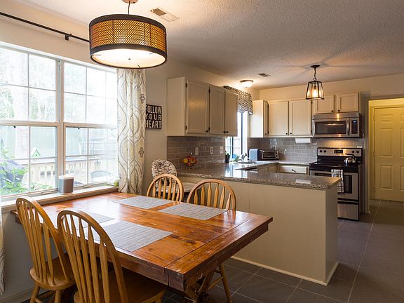 2nd image of 4720 Blakeford Ct