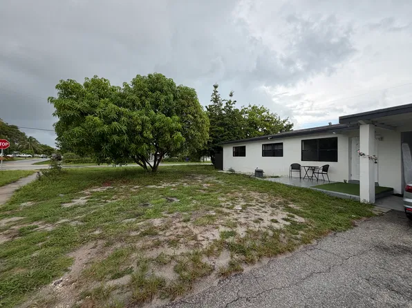 1200 NW 18th Ct, Fort Lauderdale, FL 33311