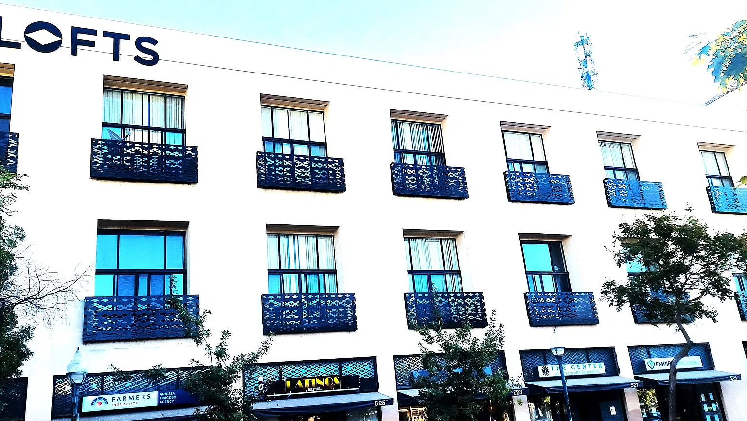515 W Main St #304, The Lofts downtown Merced — Photo 2