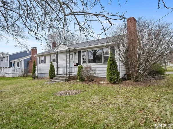 1 Brussels Avenue, Wethersfield, CT 06109