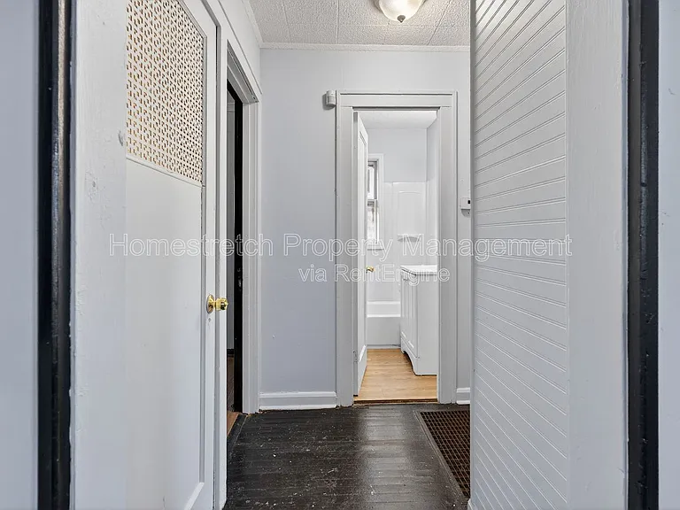7160 Beulah Ave — Photo 9