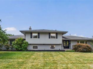 311 Pleasant Hill Dr, Dayton, OH 45459