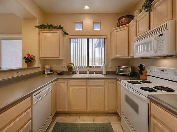 5th image of 655 W Vistoso Highlands Dr