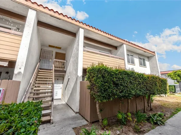 2521 W Sunflower Ave Unit R8, Santa Ana, CA 92704