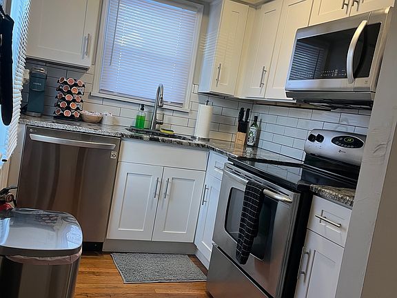 4th image of 5070 W 148th St
