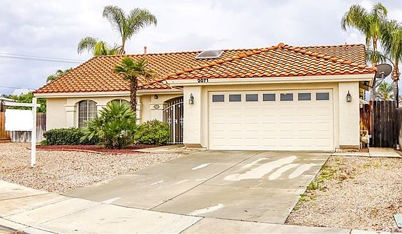 2nd image of 2071 Rosemary Ct