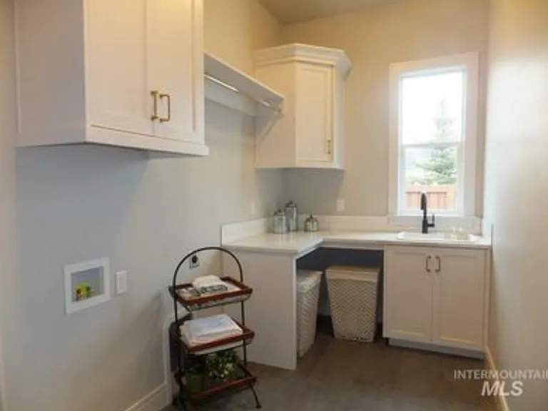 9634 W Twisted Vine Dr — Photo 13
