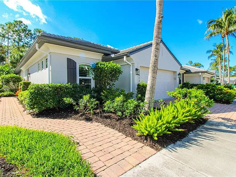 1912 Tarpon Bay Dr N — Photo 1