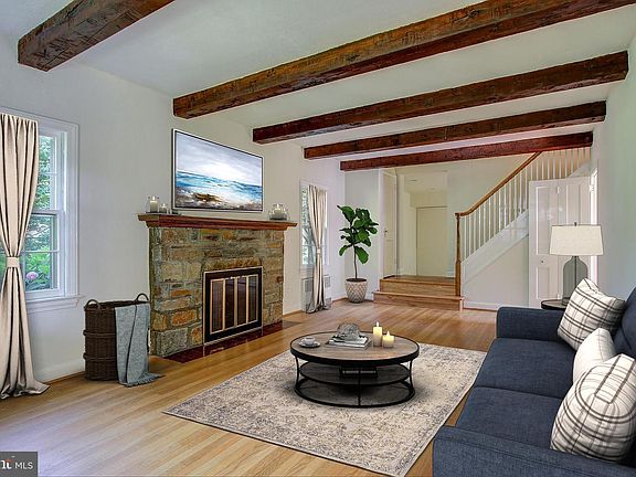 5th image of 8300 Woodhaven Blvd