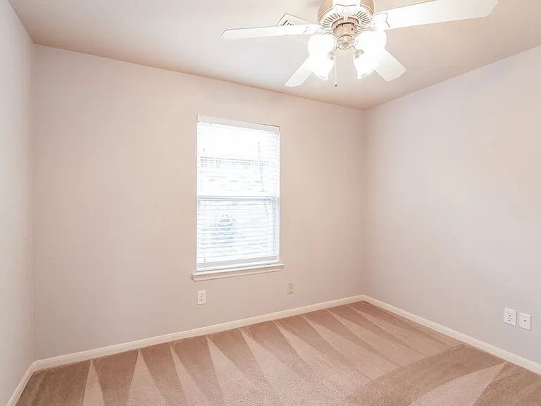 17918 Green Trace Ln — Photo 10
