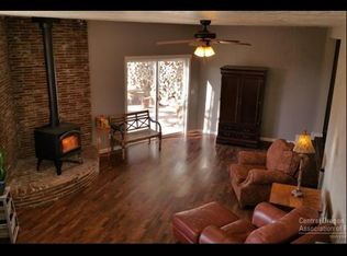 855 SW 13th St, Redmond, OR 97756