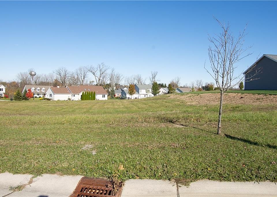 1st image of 801 Lost Creek Dr