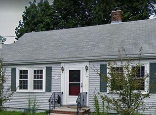 41 Bronx Rd, West Roxbury, MA 02132