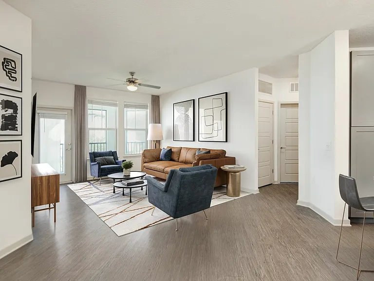 Spacious Floor Plans at Cottonwood Clermont Apartments