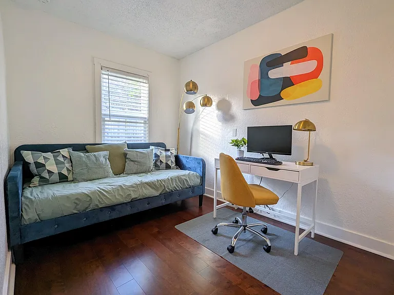 8143 10th Ave SW — Photo 16
