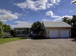 501 Causeway Blvd, Belleair Beach, FL 33786