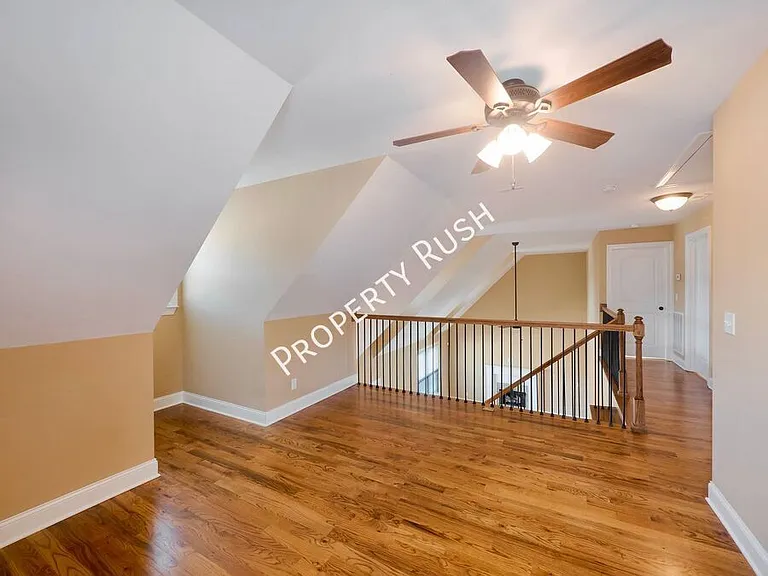 7986 Burgundy Cir — Photo 21