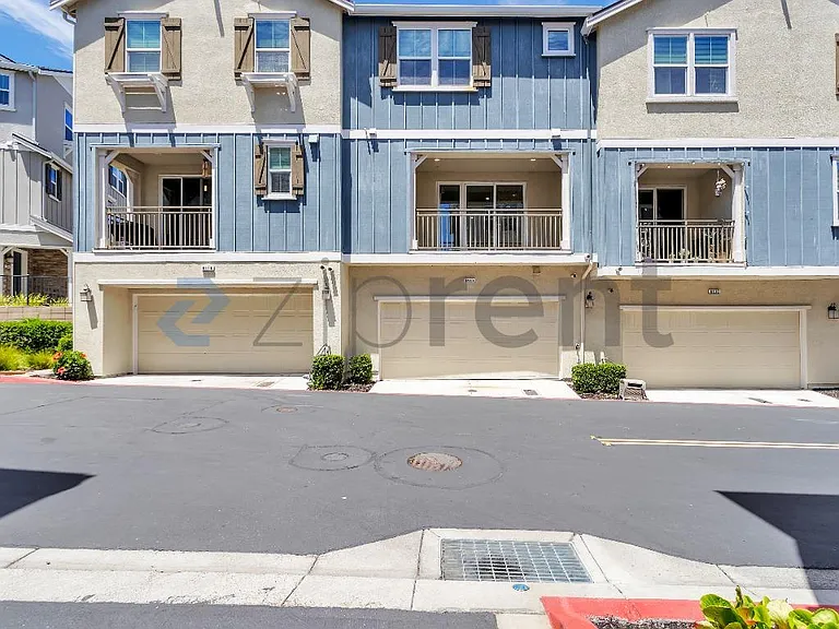 6914 Geyserville St — Photo 40