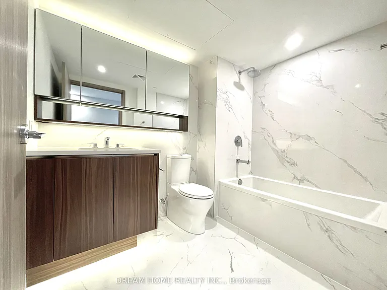 38 Widmer St #1810 — Photo 3